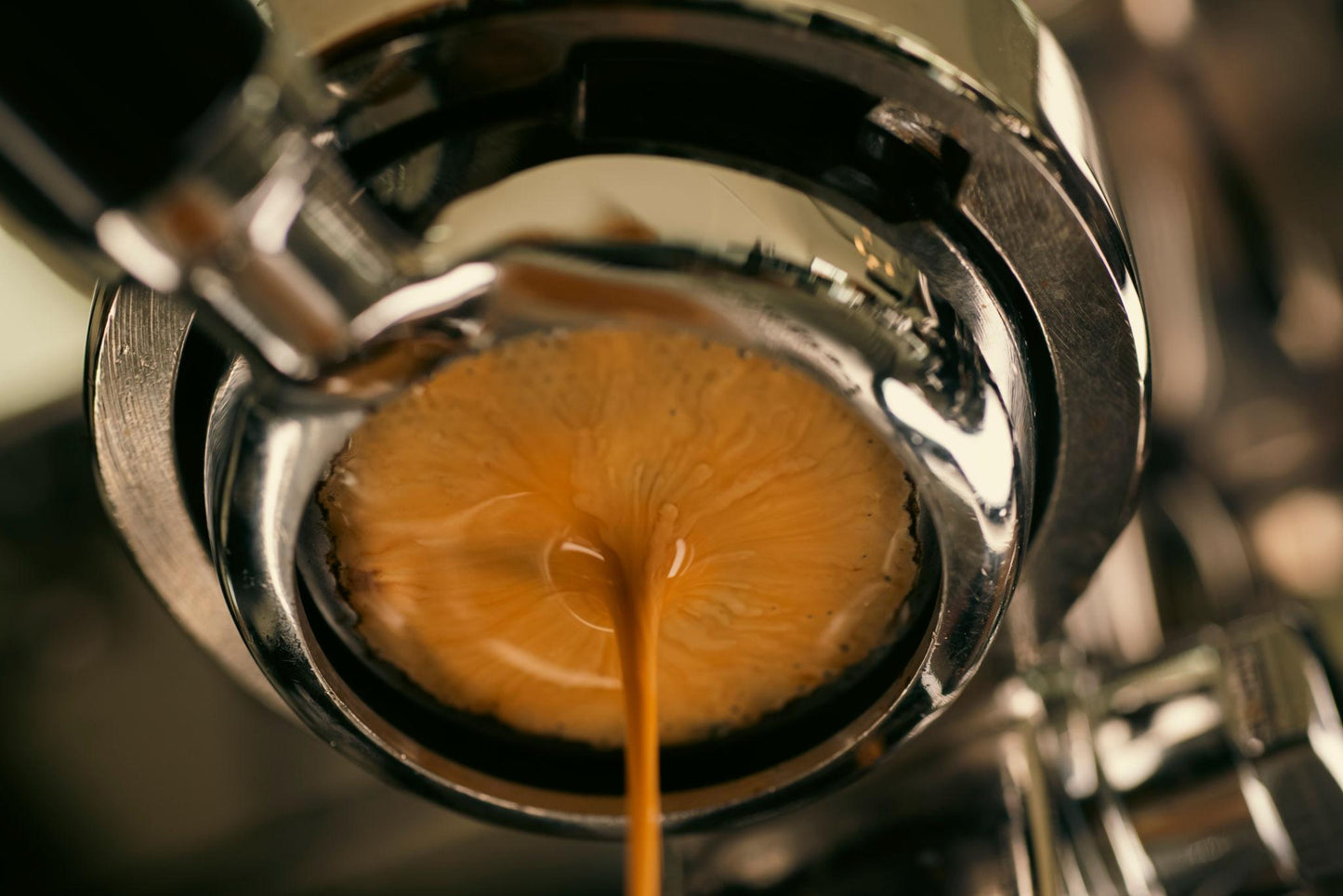 Sage The Barista Pro Black Truffle Máquina de Café Expresso com Moinho Integrado