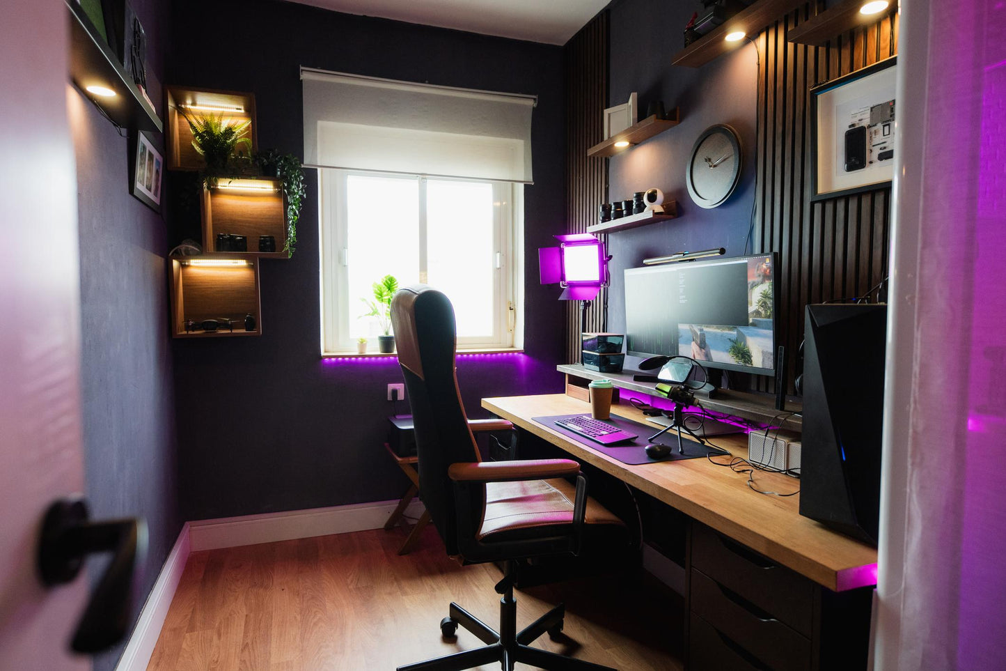 Napofix Bari Cadeira Gaming Ergonómica Preto Carbono
