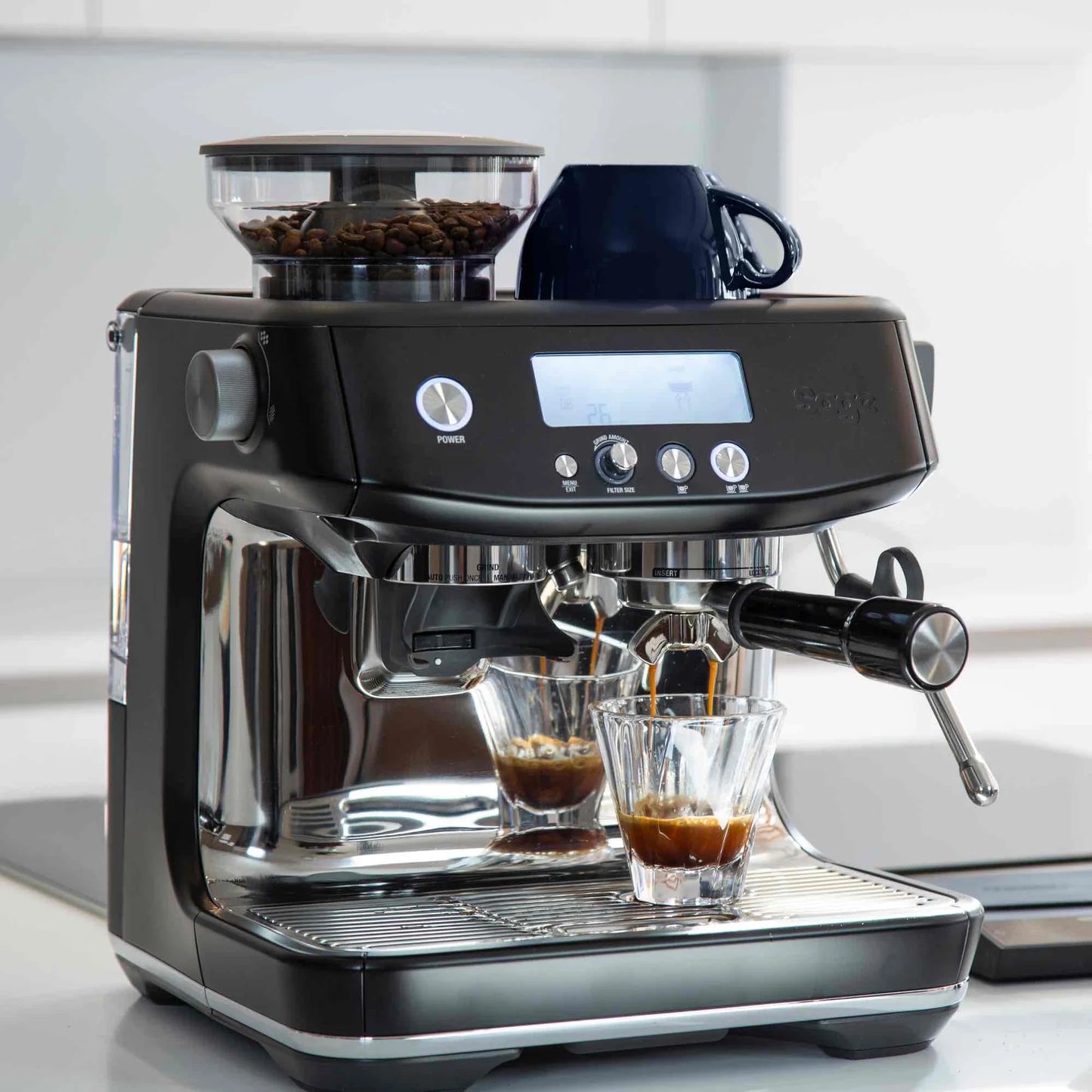 Sage The Barista Pro Black Truffle Máquina de Café Expresso com Moinho Integrado